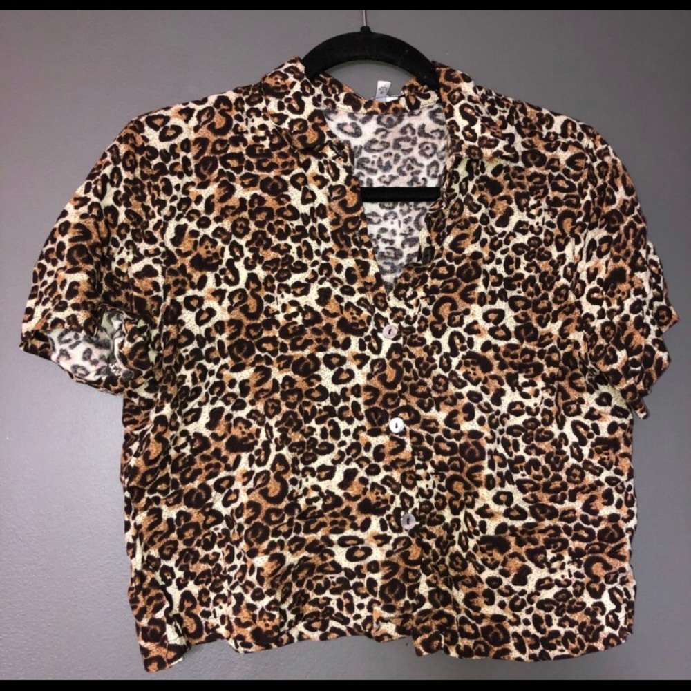 Cheetah button up